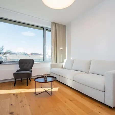 Sky Park Tower - Free Parking & Modern Style Apartmán