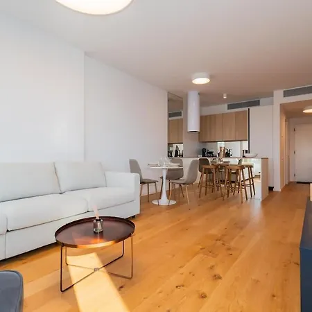 Sky Park Tower - Free Parking & Modern Style Lejlighed Bratislava